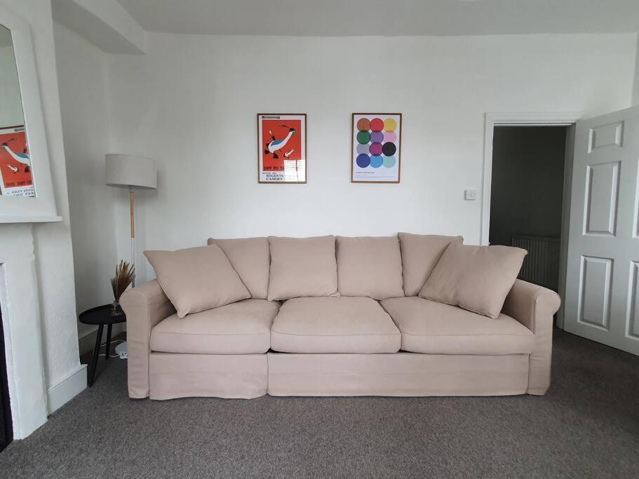 Beautiful Flat In Bow Appartement Londres